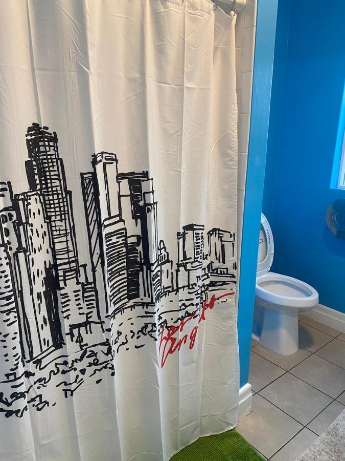 Small Private La Bedroom W Wifi - Private Fridge - Ac Near Usc - Exposition Park - Usc Memorial Coliseum - Banc Of California Bmo Stadium - Downtown Los Angeles Dtla - University Of Southern California Usc!!! ภายนอก รูปภาพ